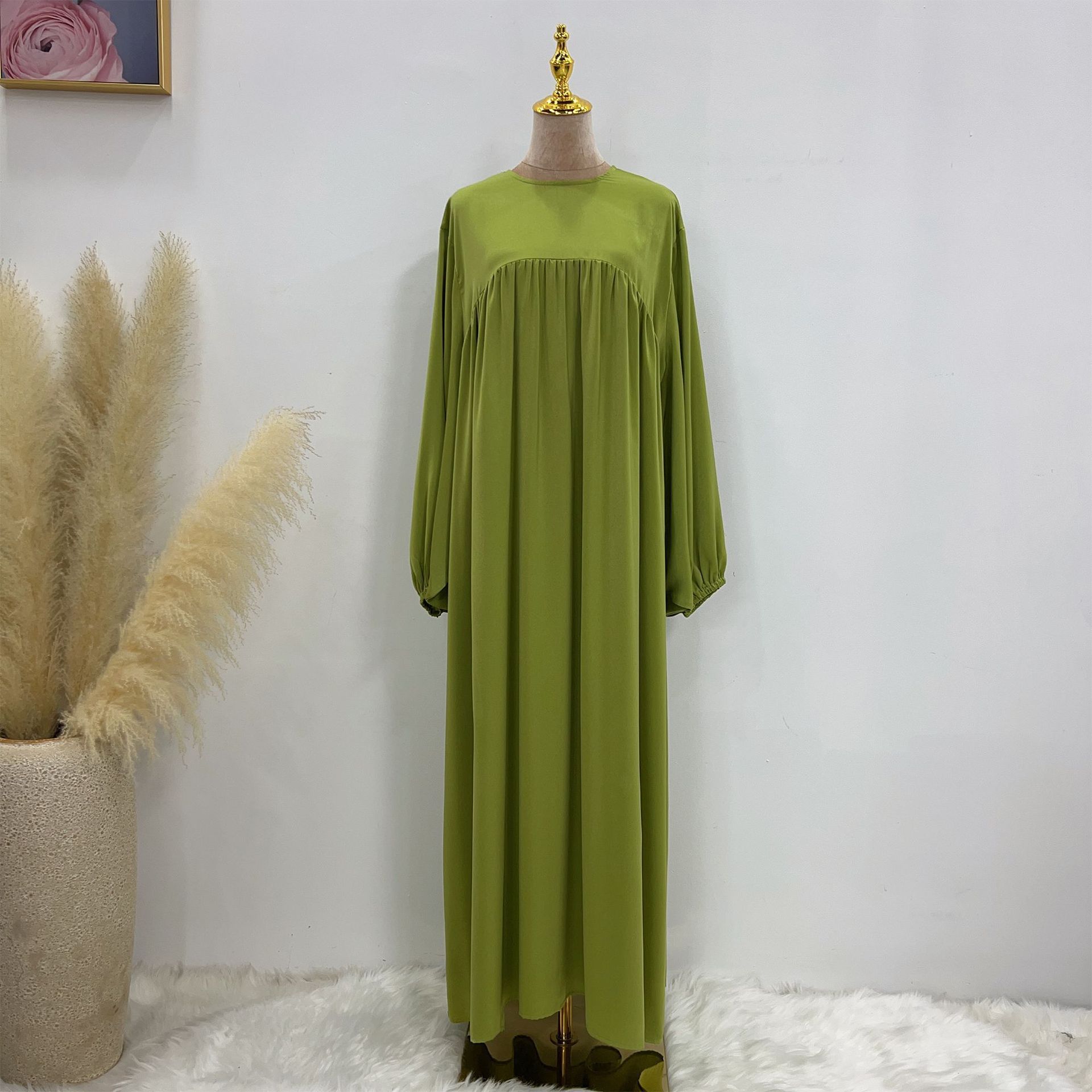 Wholesale High Quality Dubai Solid Color Modest Abaya Plus Size Muslim Women Dress Kaftan Puff Sleeve Velvet Satin Casual Abaya