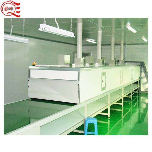 industrial oven used to drying for constant temperature heating