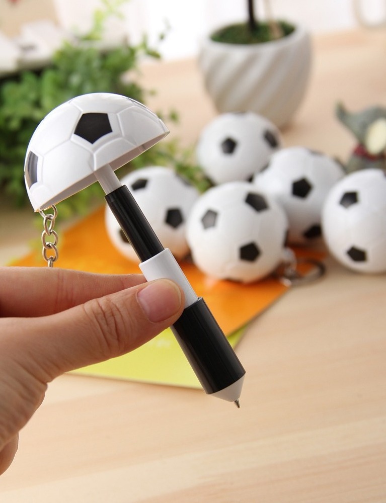 Customized logo soccer ball pen key chain,football Ballpoint pen with keychain