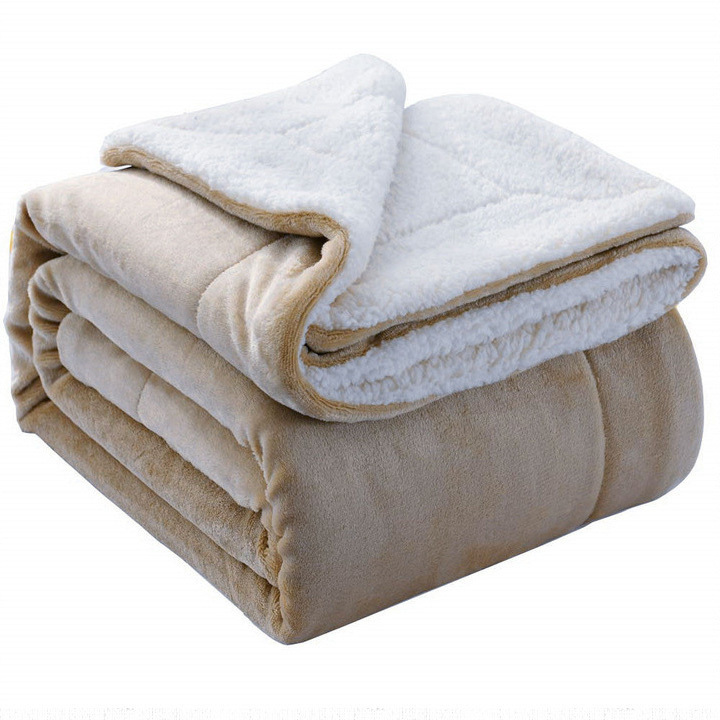 Wholesale luxury solid high quality polyester soft warm cozy flannel sherpa sofa bed throw fleece blanket for winter