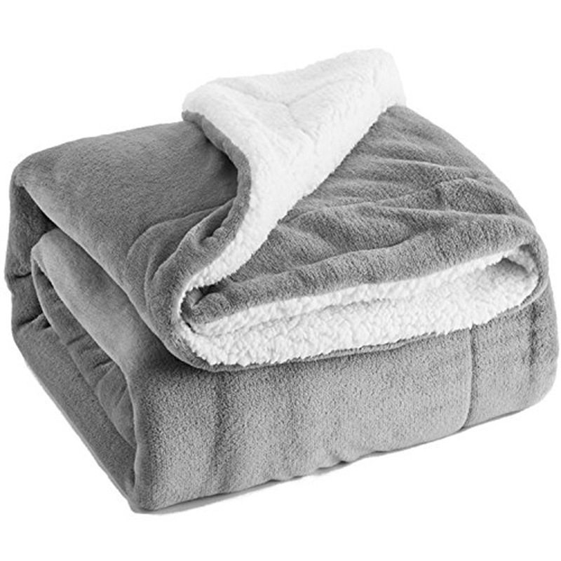 Wholesale luxury solid high quality polyester soft warm cozy flannel sherpa sofa bed throw fleece blanket for winter