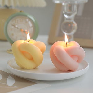 Luxury scented candles in stock Handicraft decorations candles luxury handmade for wedding candle