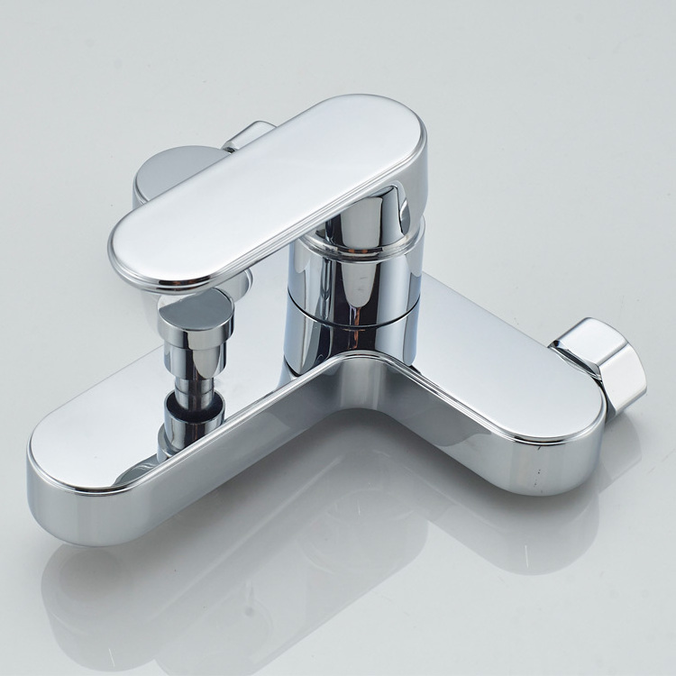 new  developed  brass Body deck mounted chrome  faucet  bathtub  faucet