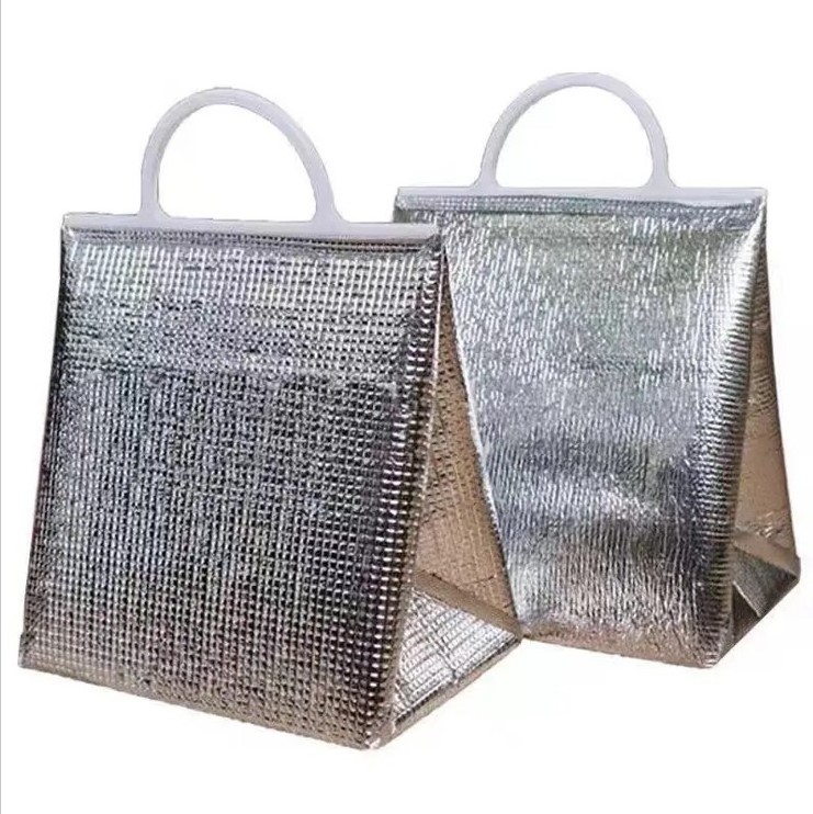 Aluminum Foil Insulated Tote Bags with plastic handle reusable cooler and thermal bag for food carry