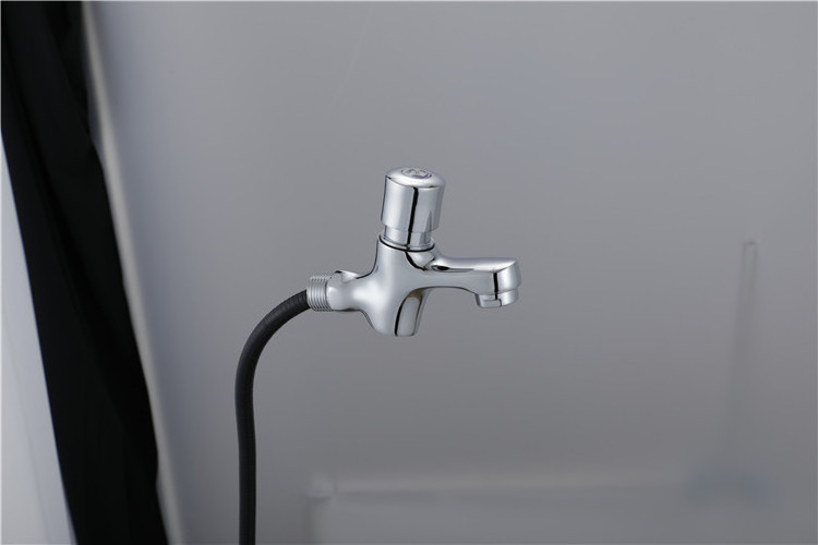 Delicate Appearance Wall Push Down Basin Time Delay Faucet Brass Push Button Self Closing Faucet Tap