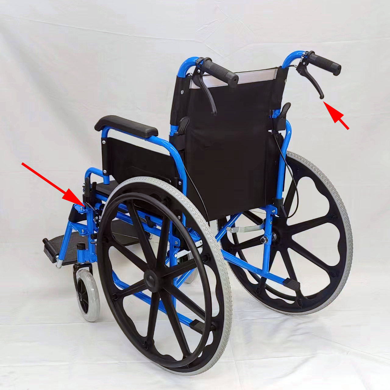 Factory Medical Steel Frame Wheelchair Foldable And Lightweight Wheel Chair Elderly Care Products