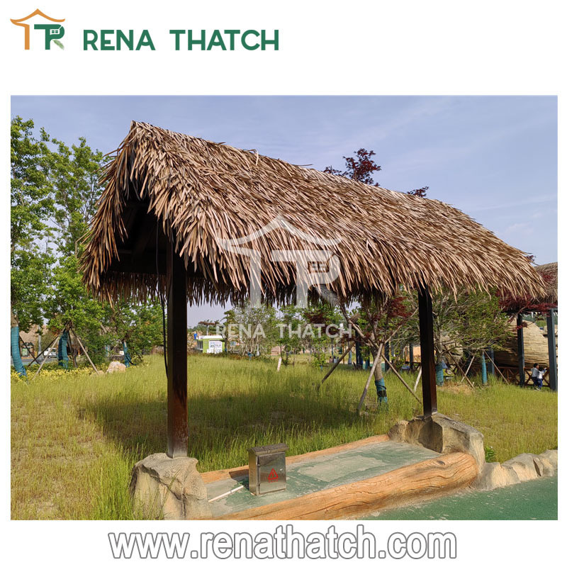 Anti-aging artificial thatch roof tiki bar for beach durable synthetic artificial thatch roof gazebo plastic roof thatch