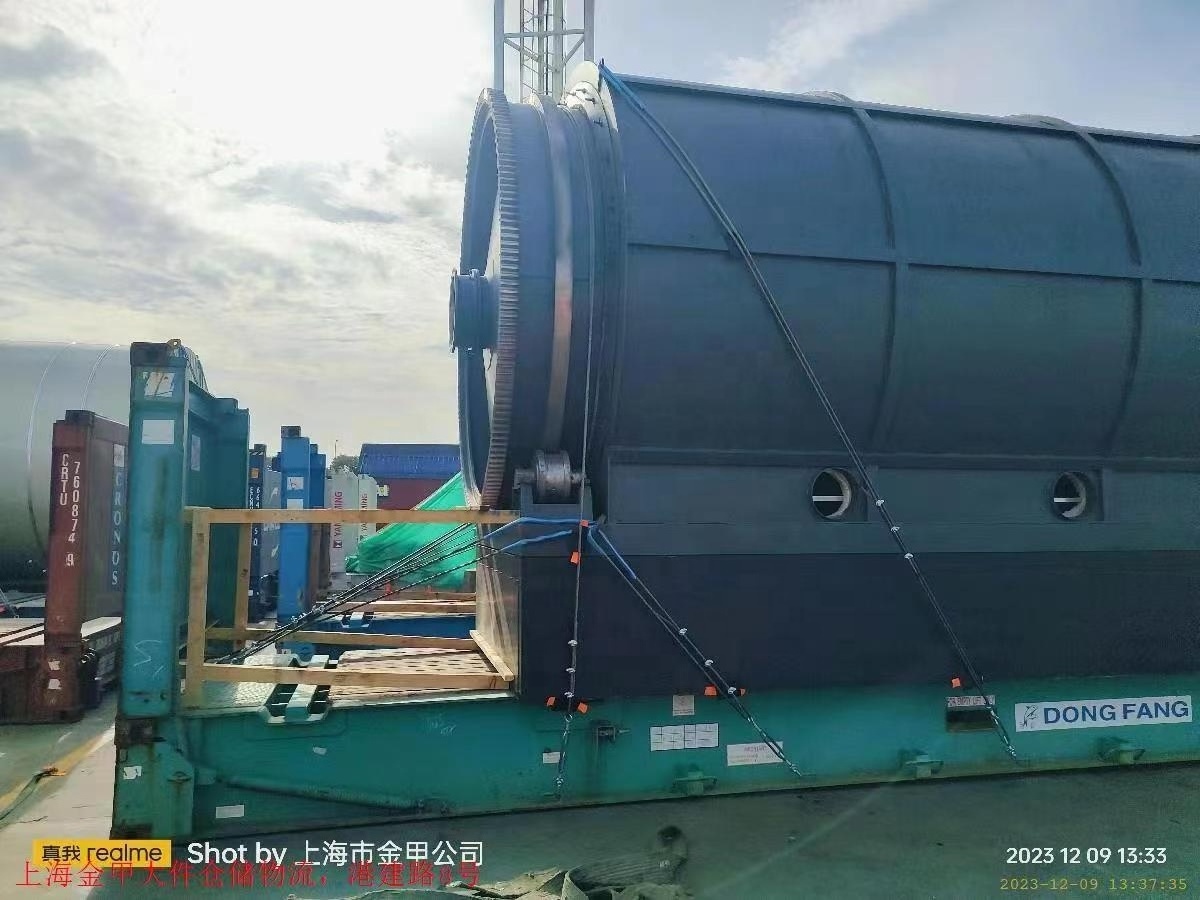 Factory price small pyrolysis machine recycling waste tire plastic to fuel oil pyrolysis plant