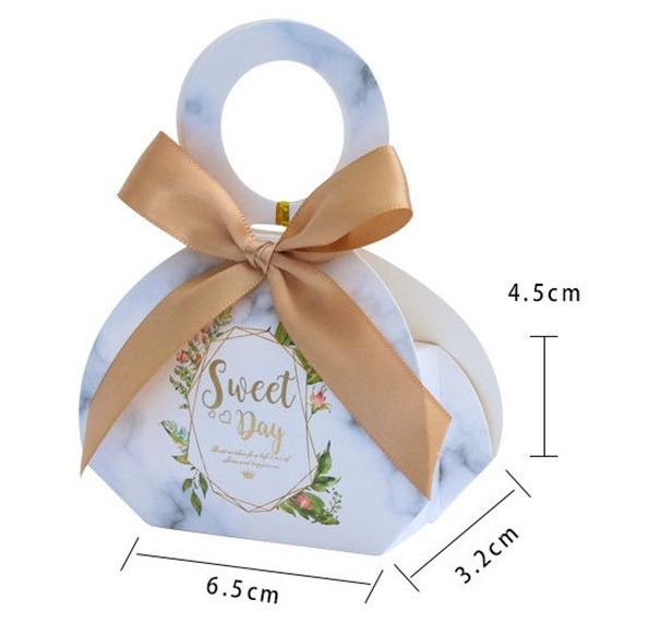 Custom Wedding Candy Box with ribbon candy packaging boxes wedding souvenirs Birthday Party Christmas Baby shower favor gift box