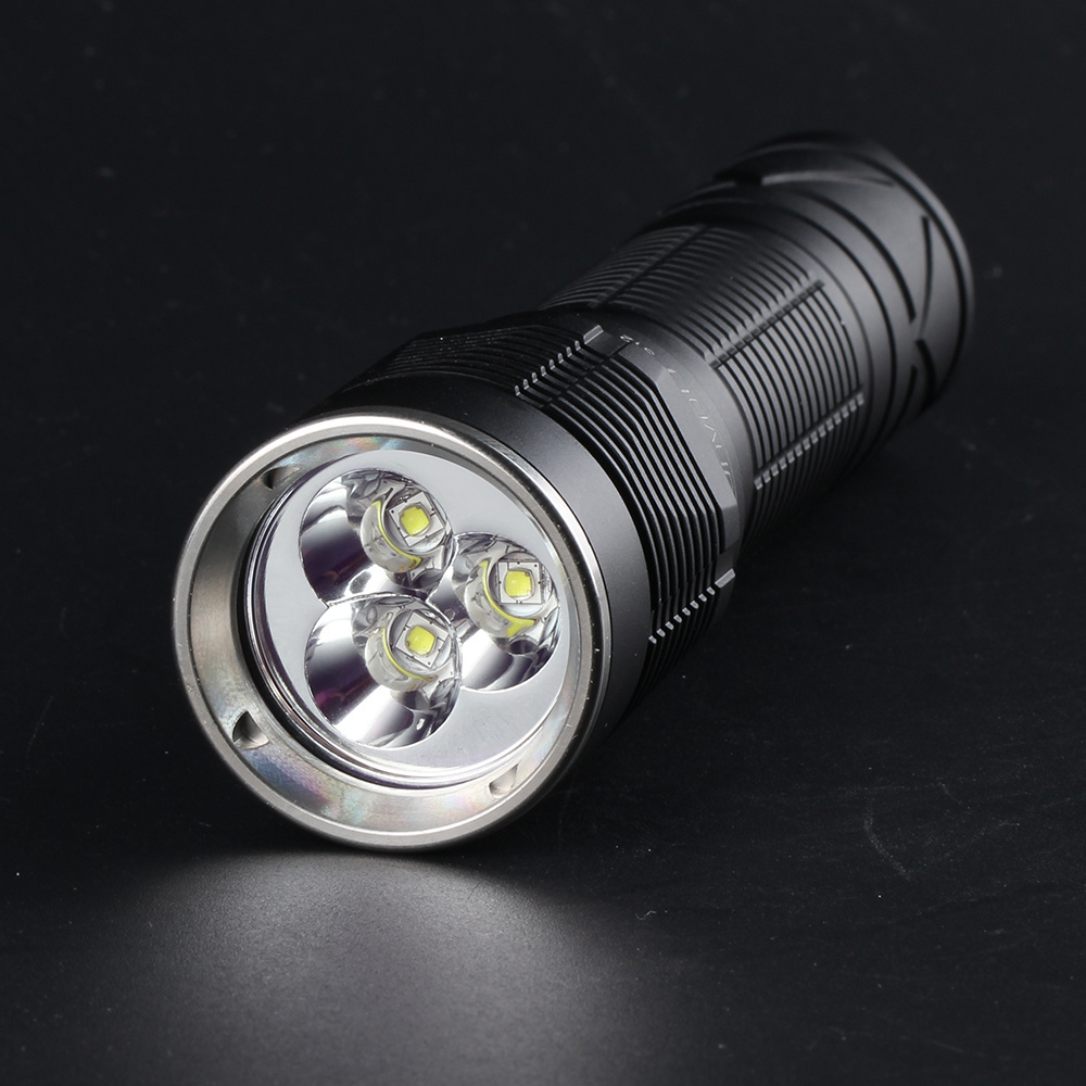 Convoy S12 with Luminus SST20 / Nichia 219C LED 2300LM 6000mAh Output Powerful Tactical Flashlight