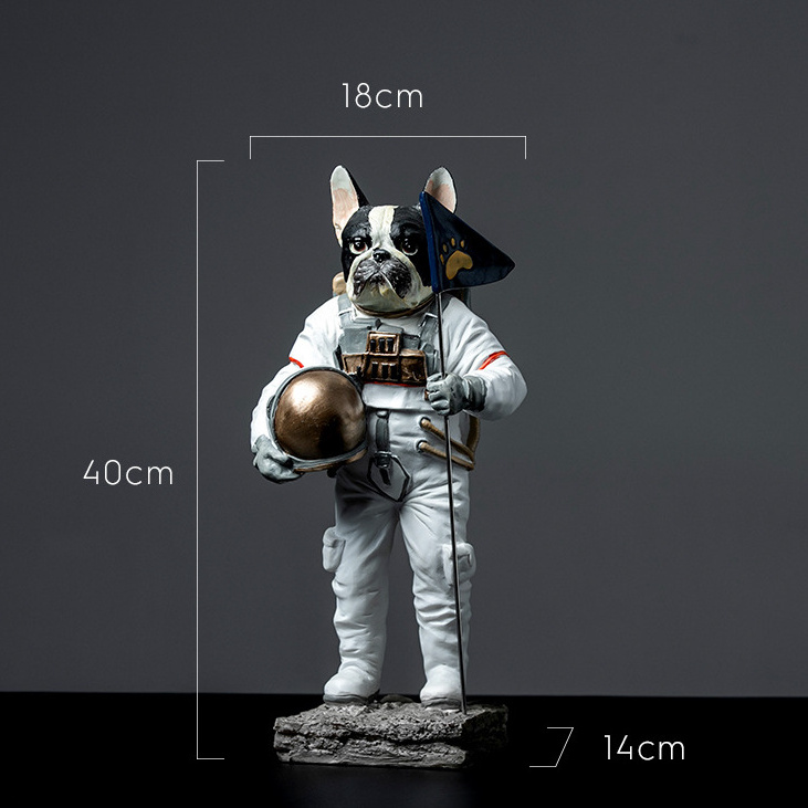 Hot Sales Resin Astronaut Animal  Dog Sculpture Statues Suitable For Home Table Decoration Customizable