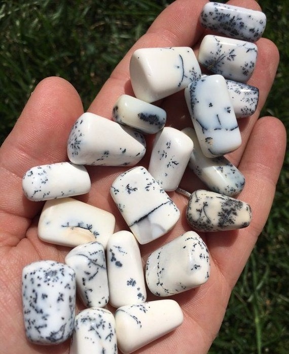 Natural  Dendritic Opal Crystal Tumbles Stone For Creative People Converts  into Faith Bulk Moss Agate  tumbled Stone tumbled st