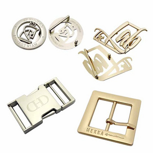 Wholesale Zinc alloy Custom Gold Plating 3D Brand Logo Cut Clothing Bags Metal Pin Belt Buckle For Men