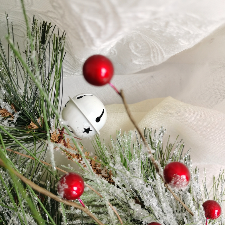 51CM Christmas tree decoration spray artificial pine needle with bell and snow plastic artificial pine needles branch