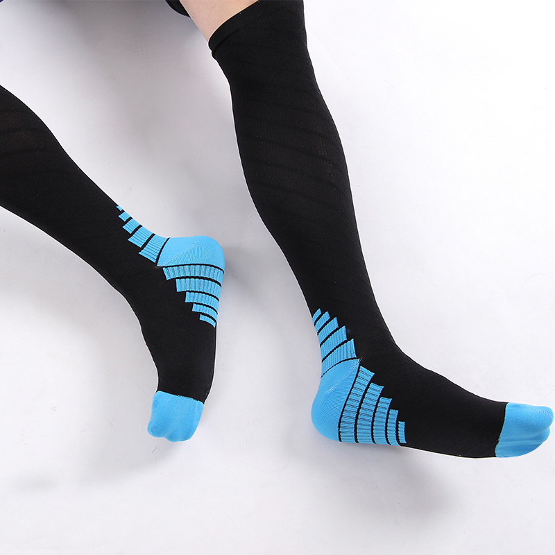 Dreamluna Custom Wholesale Knitted Unisex Football Basketball  Soccer Anti Slip Running Athletic Gym Indoor Performance Socks