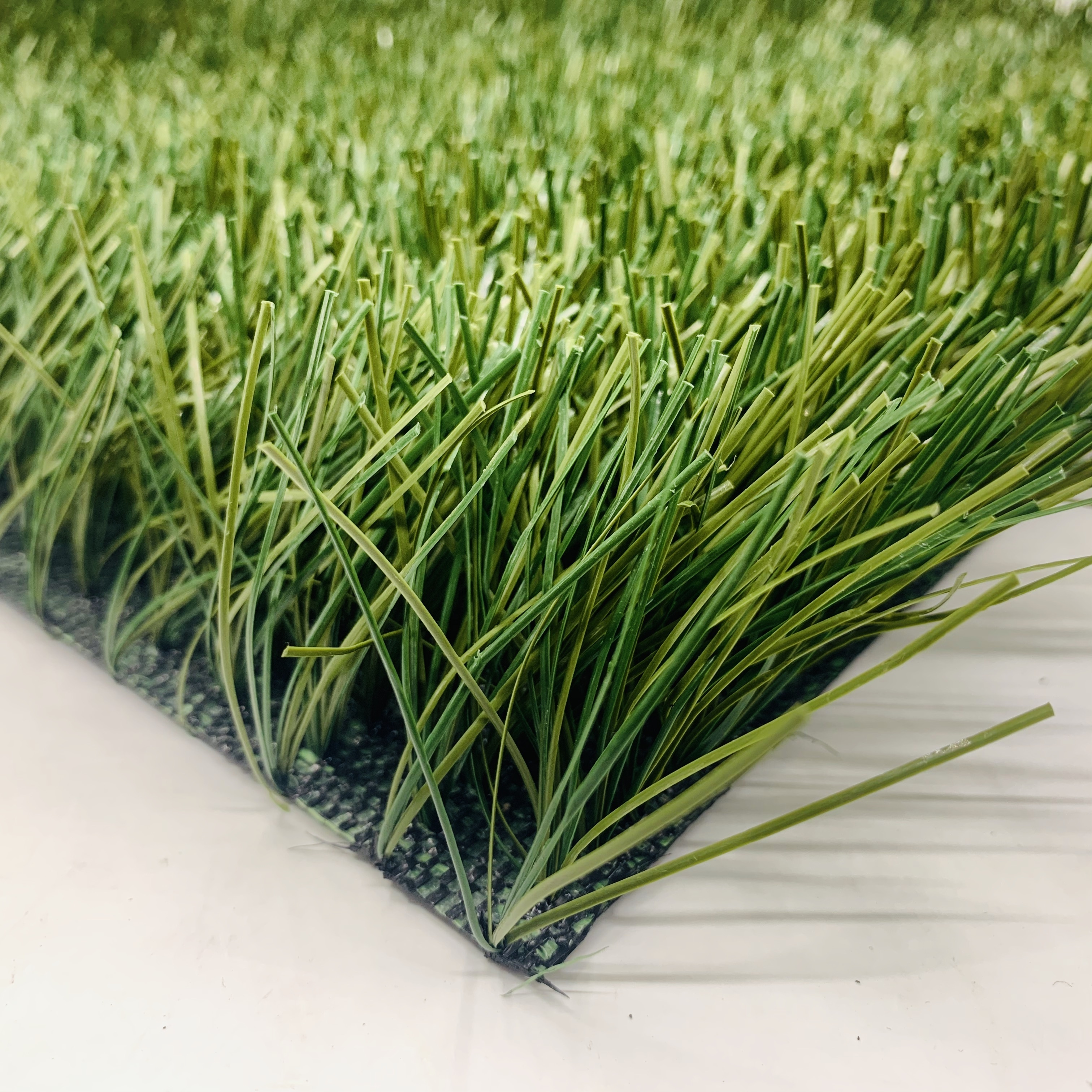 Factory Directly High Quality Artificial Grass Price For Football Lawn Garden And Sports Flooring