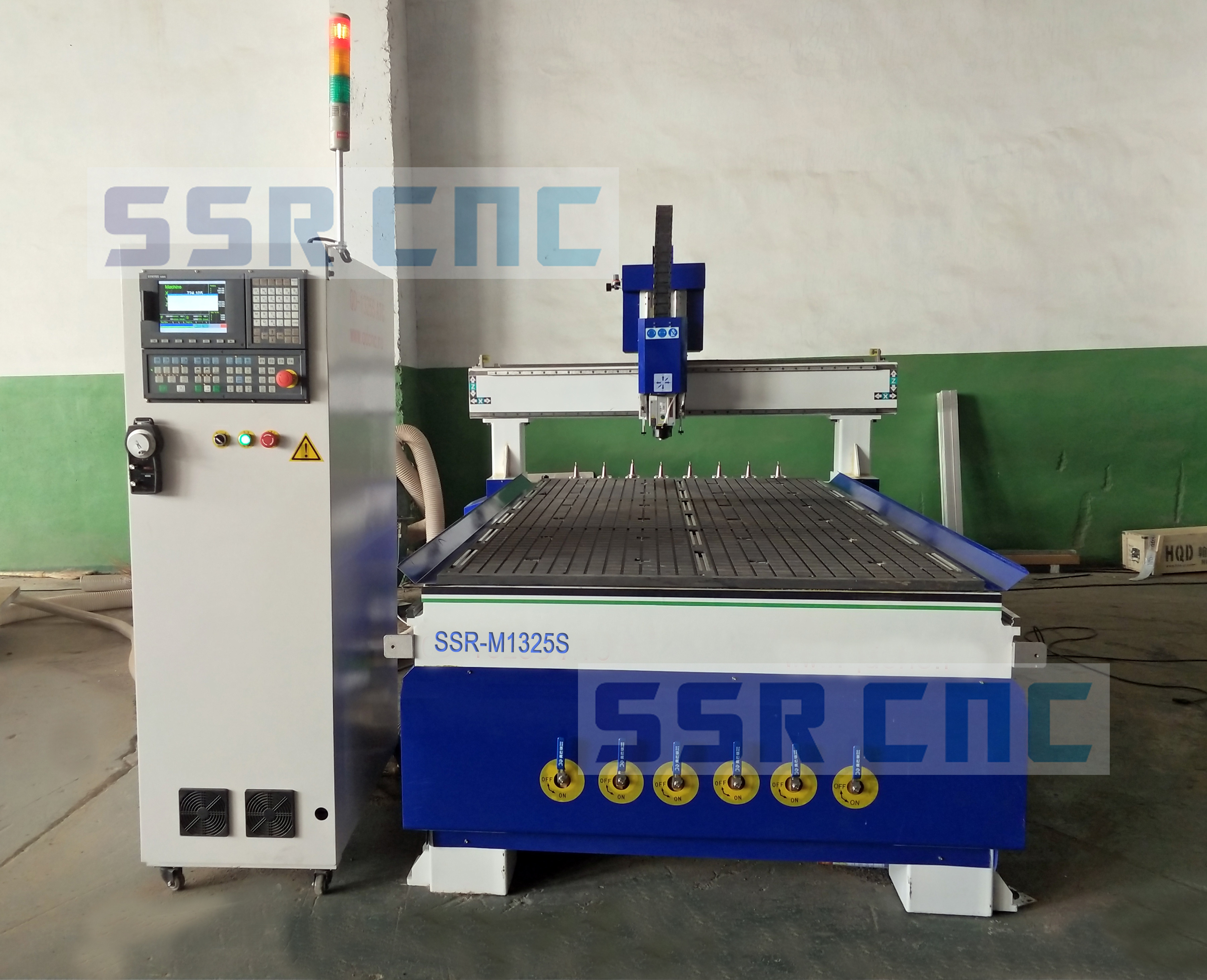 automatic tool change cnc router machine atc machine/cnc machine center 1325 router with ATC