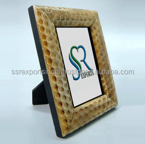 Wholesale modern Rattan photo frame molding in black white walnut silver gold with gold stripe for decorative picture frames