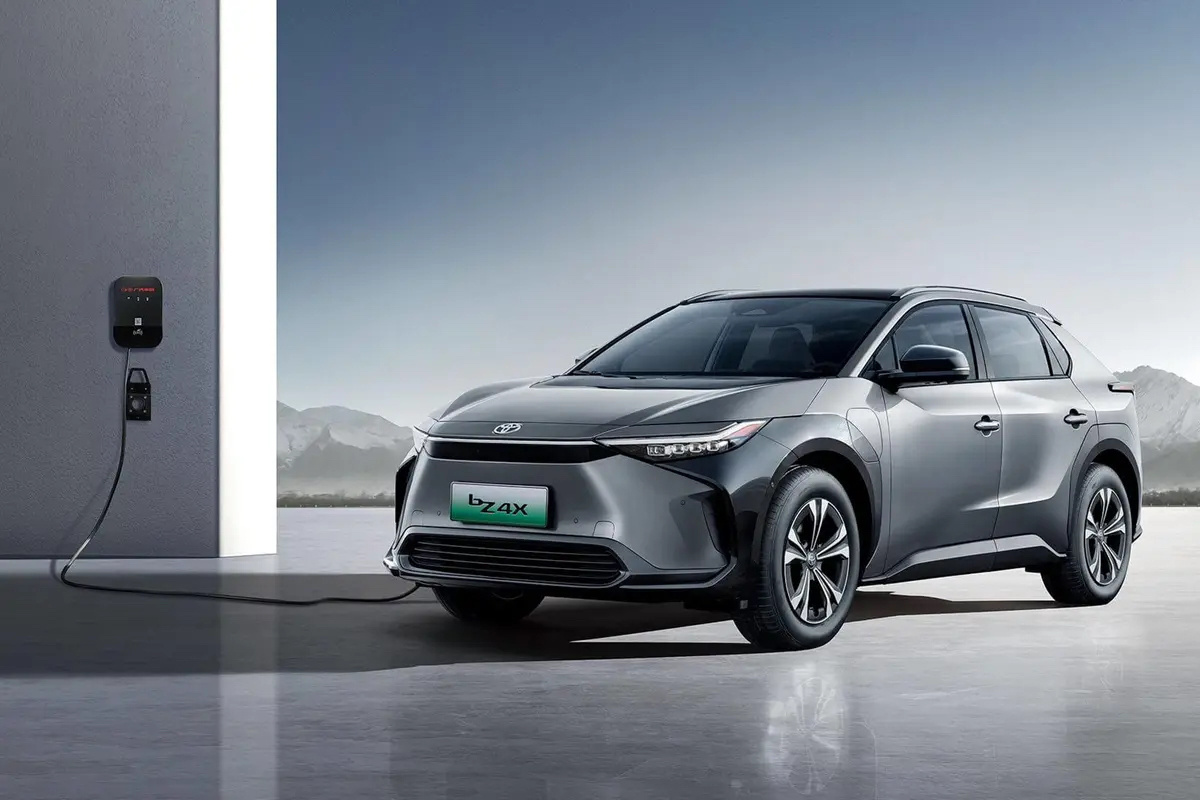 EV four-drive high performance premium Toyota Bz4X  High Speed 160km/h Fast Charge New Energy Vehicle Pure Electric Suv