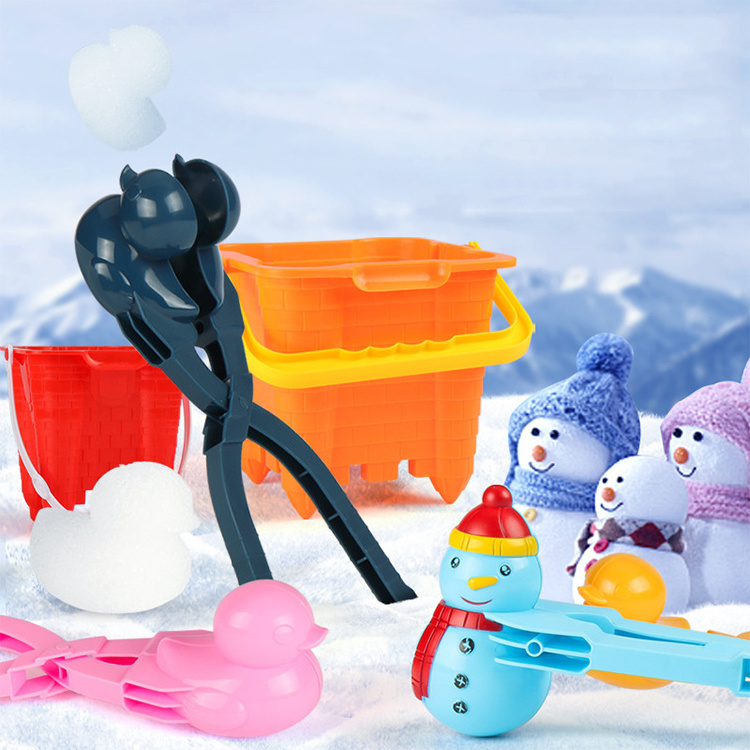 Wholesale Custom Plastic Beach Sand Mold Shaped Snowman Snow Ball Clip Toy Duck For Kids heart Snowball Game r Toys Kit Make