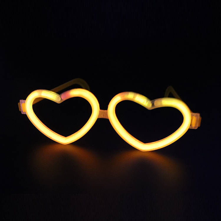 Wedding party favors event decoration glowing sticks heart eyeglasses glow in dark flashing up heart glasses light