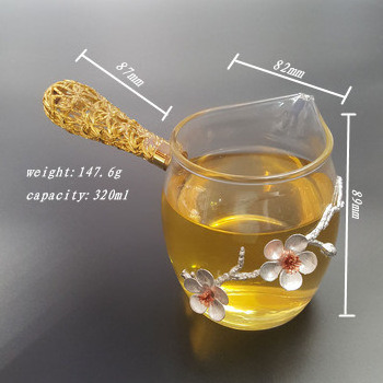 Hot Selling high Quality Exquisite Glass Tea Set Pour Tea Cup With Metal Handle Fair Cup For Pouring Tea