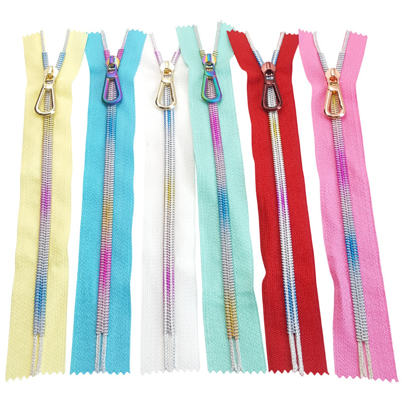 Hot sale #5 nylon reversible galaxy zipper rainbow nylon teeth iridescent long chain roll tape