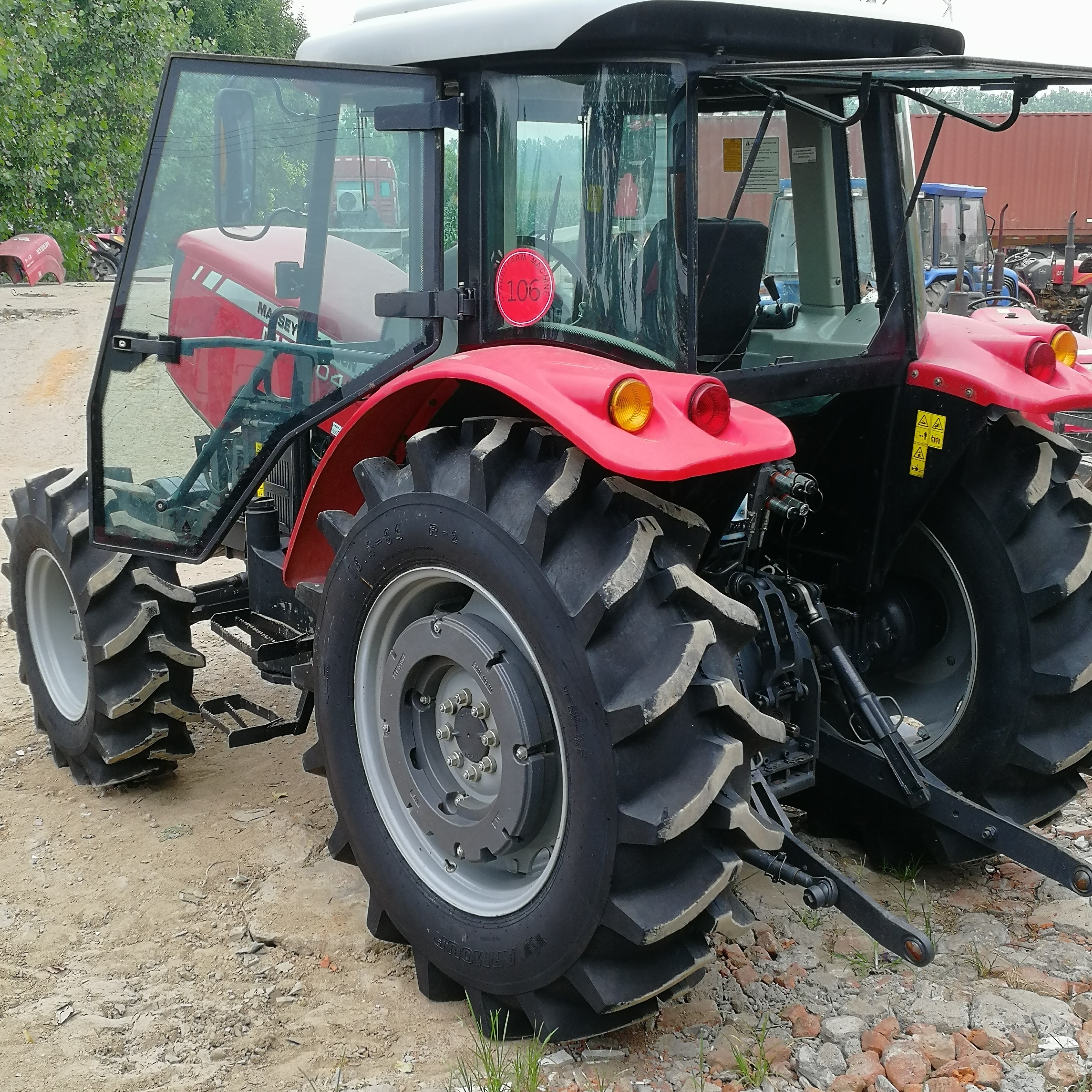 used farm wheel tractor Massey Ferguson MF1204  120hp  4x4wd small mini compact agricultural machinery equipment