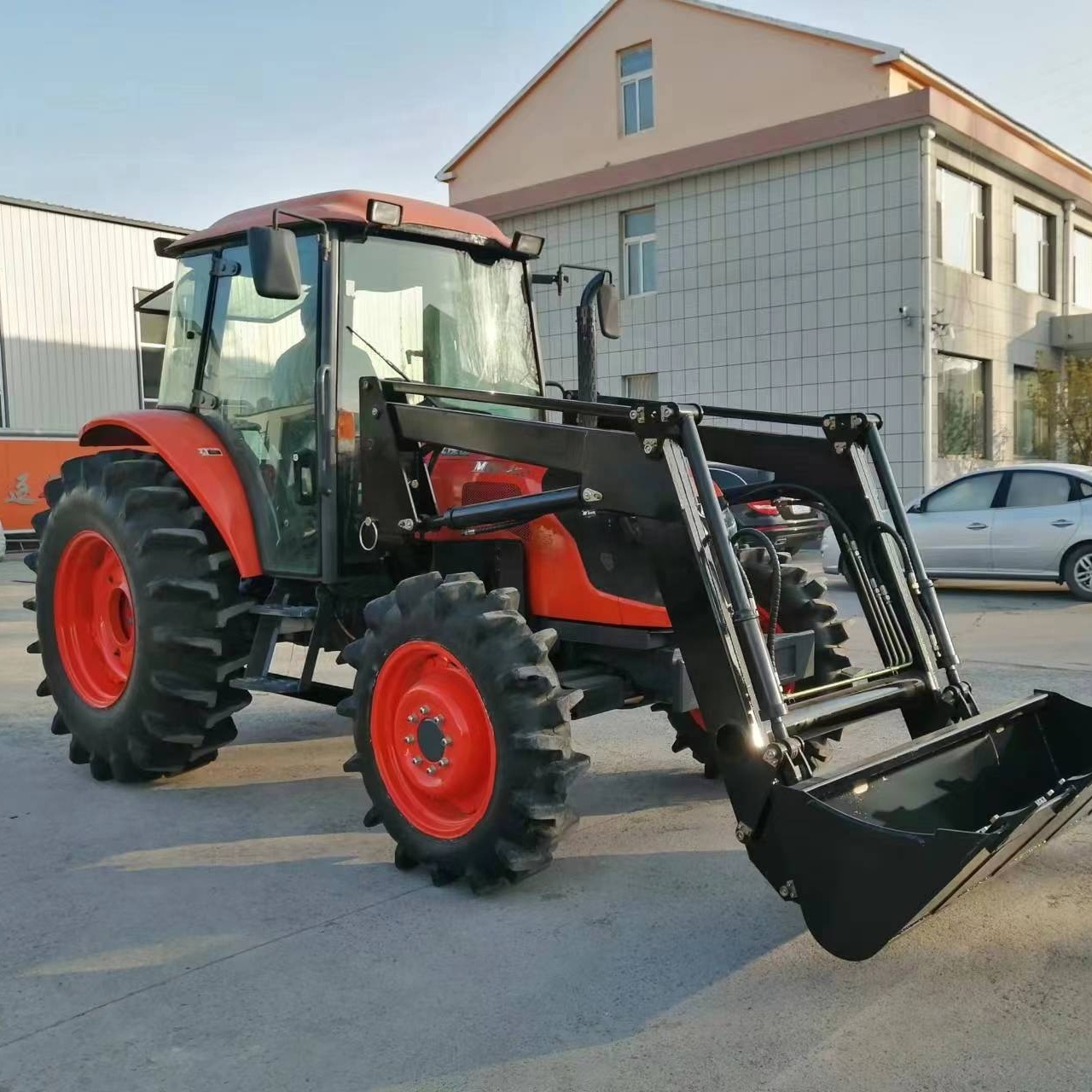 used tractors 4x4WD mini farming equipment agricola agricultural machinery kubota tractor M954Q made in Japan front end loader