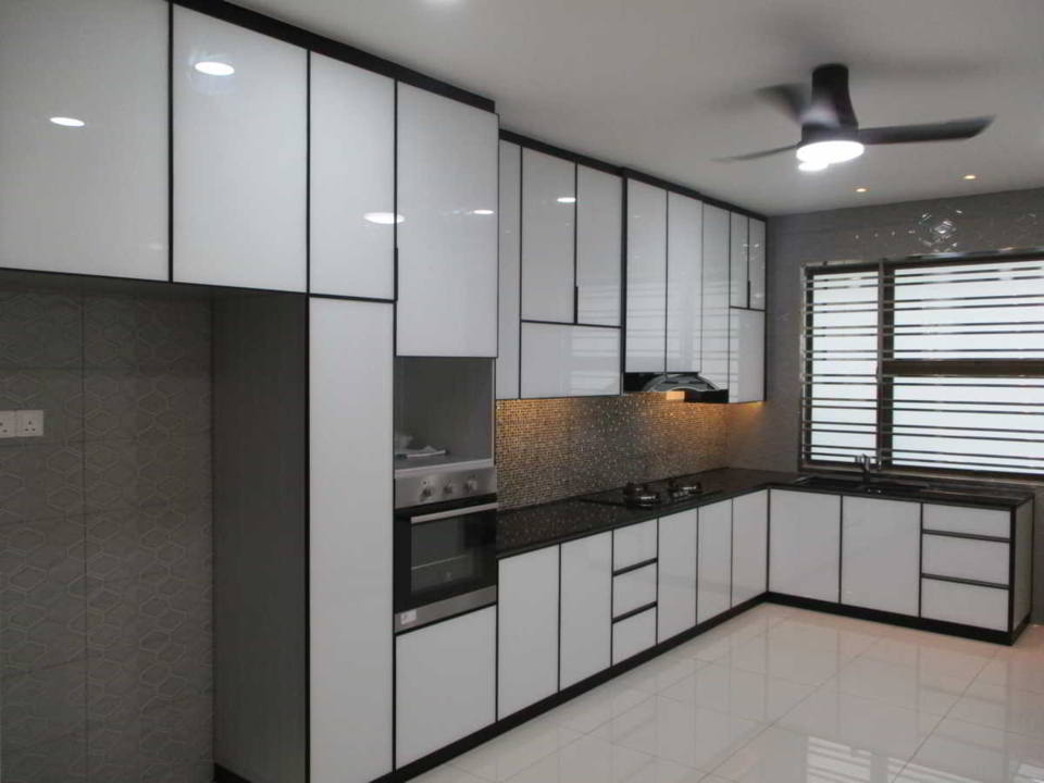 Custom furniture manufacturer aluminium kitchen cabinets