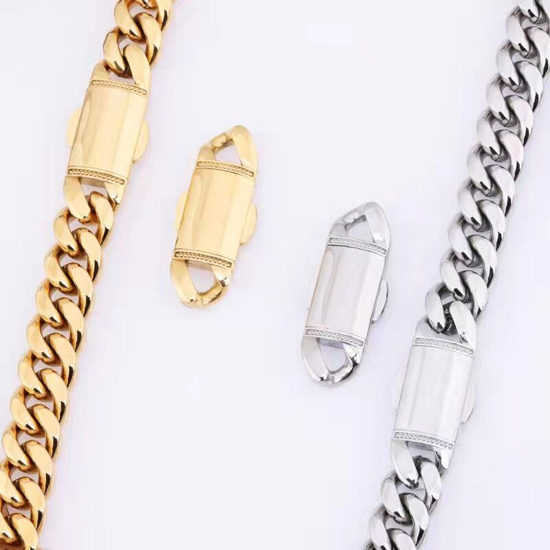 Factory Direct Manufacture Cuban Chain Necklace Ice Out Cuban Chain for Men Diamond Clasp Moissanite Cuban Chain Jewelry