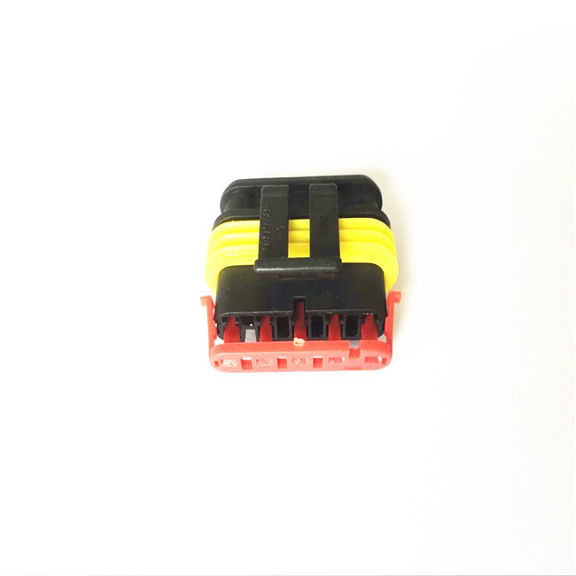 Tyco/Amp equivalent female 5 pin auto PA66 GF13 cable connectors car plastic plug 282089-1