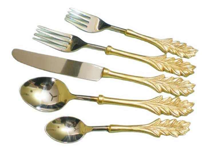 Wholesale Decorative Italian style  Cutlery Hot selling amazon wholesale gold luxury stainless steel 5 pcs gold cutlery set