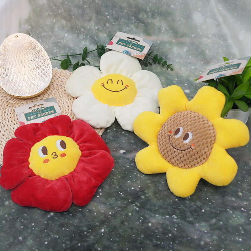 2023 New Hot Sale Custom Smiley Face Flower Interact Pet Intelligence Molar Training Toys Plush Squeak Dog Cat Chew Toy