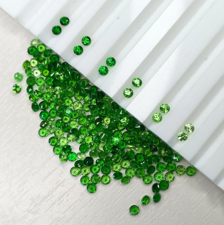 Starsgem wholesale price trade rough  natural tsavorite garnet vivid green