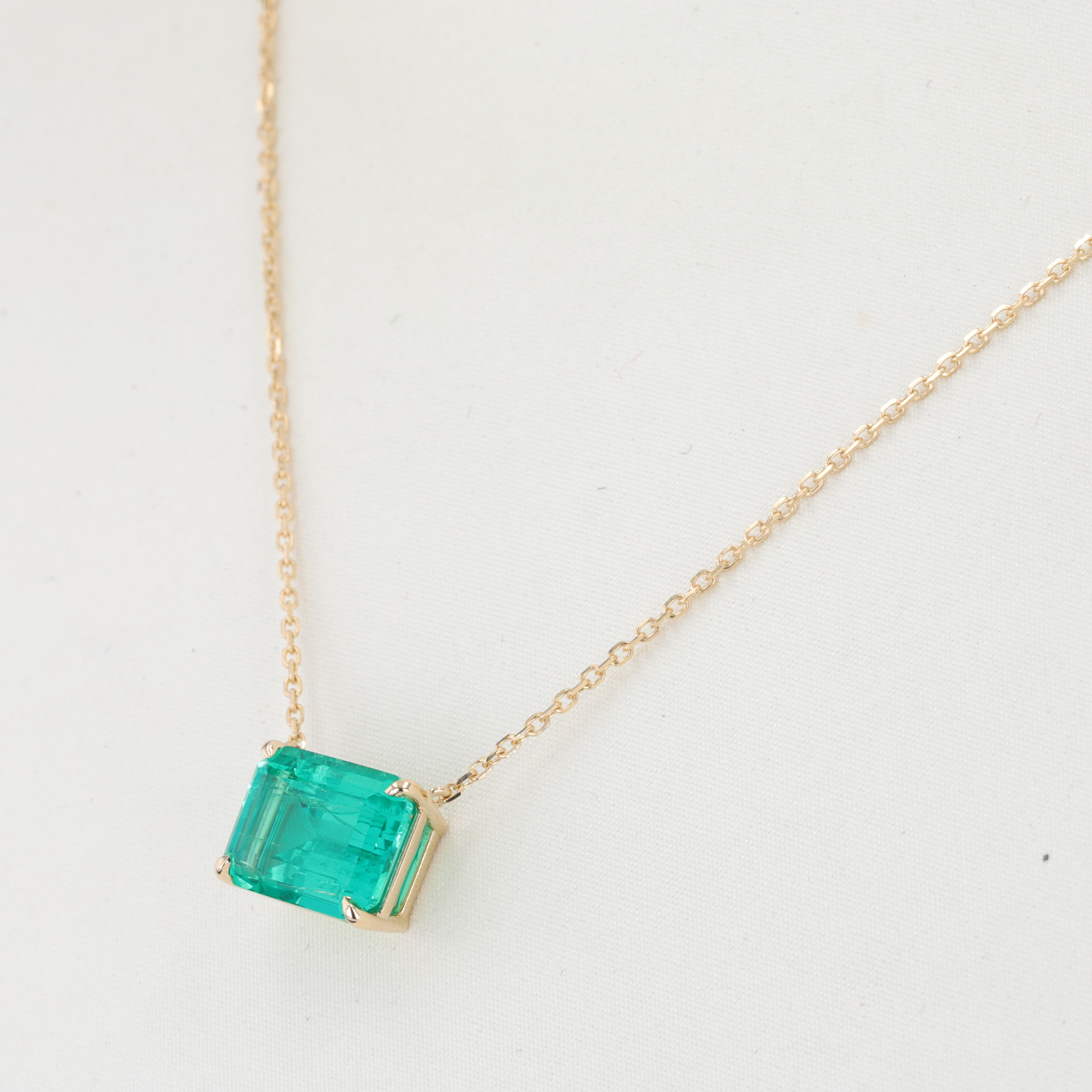 starsgem 14k yellow gold setting Emerald cut 8*10 lab created Colombian emerald pendant chain necklace fine jewelry for women