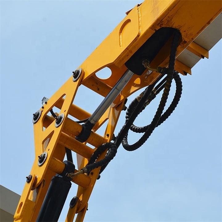 CE ISO certificate 8-20m arm lift sky lift equipment Hydraulic Crane Trailer Mounted Towable Truck Boom Lift