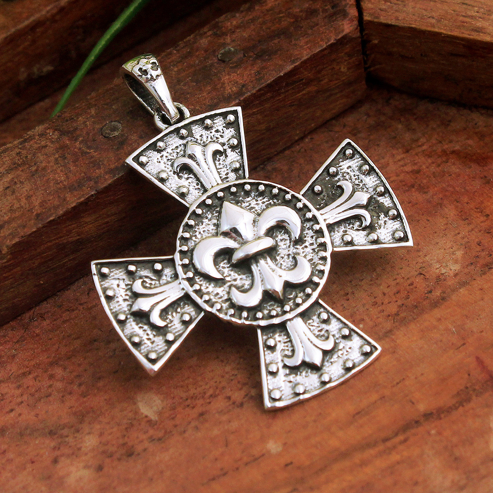 solid 925 sterling silver maltese cross handmade designer boho pendant unique gift jewelry