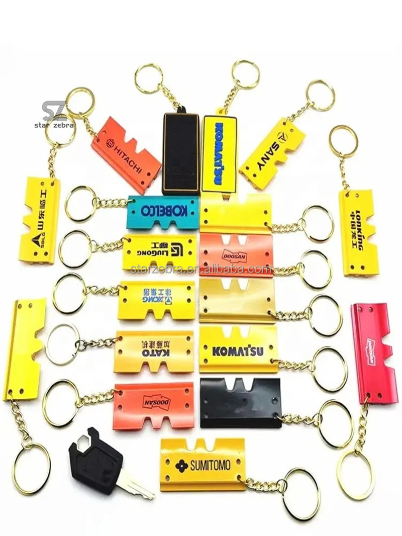 For excavator accessories Hitachi Kato Doosan Kobelco Komatsu Sany bucket key chain chain plate metal pendant small gift buckle