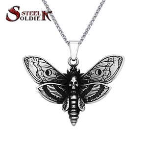 SS8-599P Wholesale Death Head Skull Butterfly Moth Pendant Necklace For Man Stainless Steel Punk Good Detail Animal Jewelry