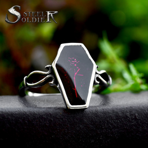 SS8-1067R 2023 New Design Stainless Steel Coffin Flower Ring Resin Ring Women Ring Accessories Cool Boy Gift Biker Jewelry