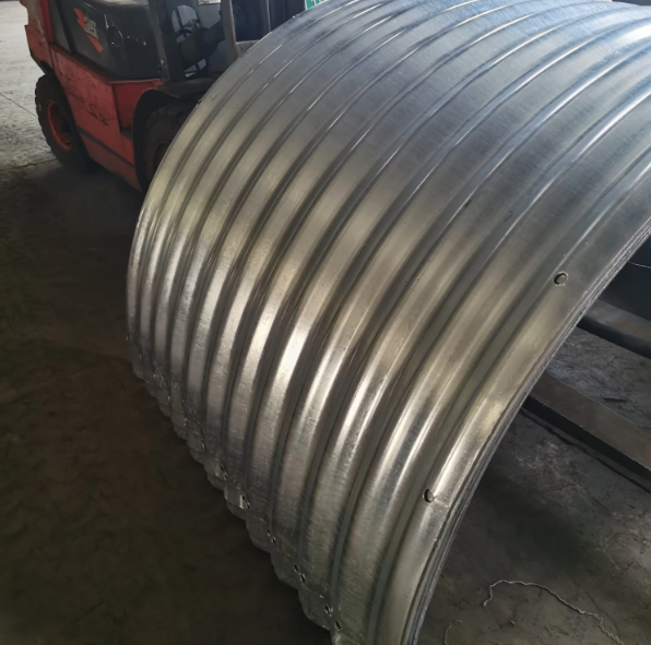 Customized Galvanized 40-1000mm Corrugated Pipes  Q235 Tunnel steel culvert pipe Manufacturer