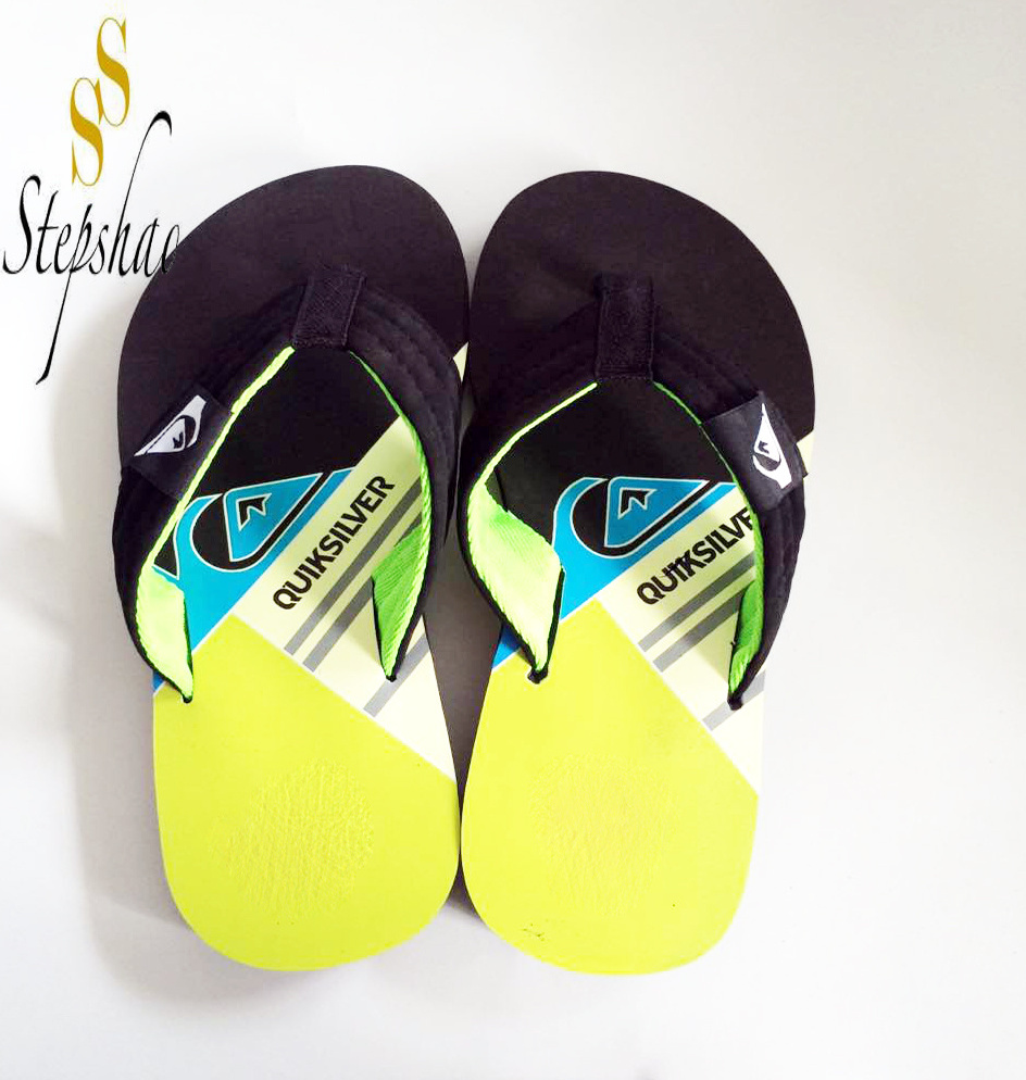 The most popular fashion rubber flip flop for men Great for Beach