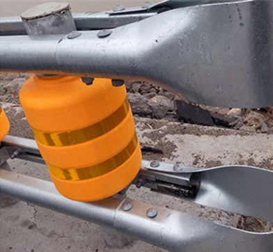 Wholesale  Safety Rolling Guardrail Yellow EVA Roller Barrier Highway Traffic Safety Guardrail Roadway Crash Barrier