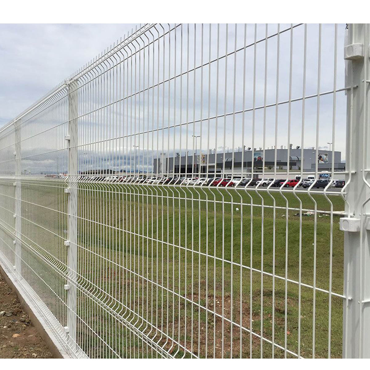 3d PVC V Triangle Bendin  orchard garden protective net, breeding isolation fence, iron wire fence net double-sided wire fence