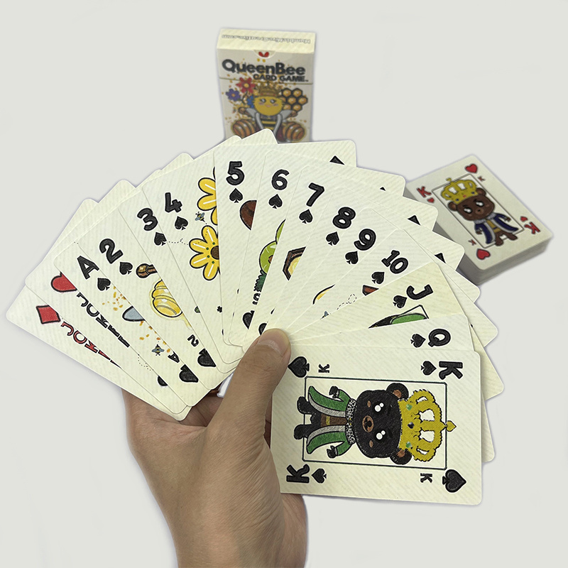 Custom Design Logo Printing Plastic Pvc Waterproof Poker Deck Blank Paper Bee Cartoon Playing Card With Box