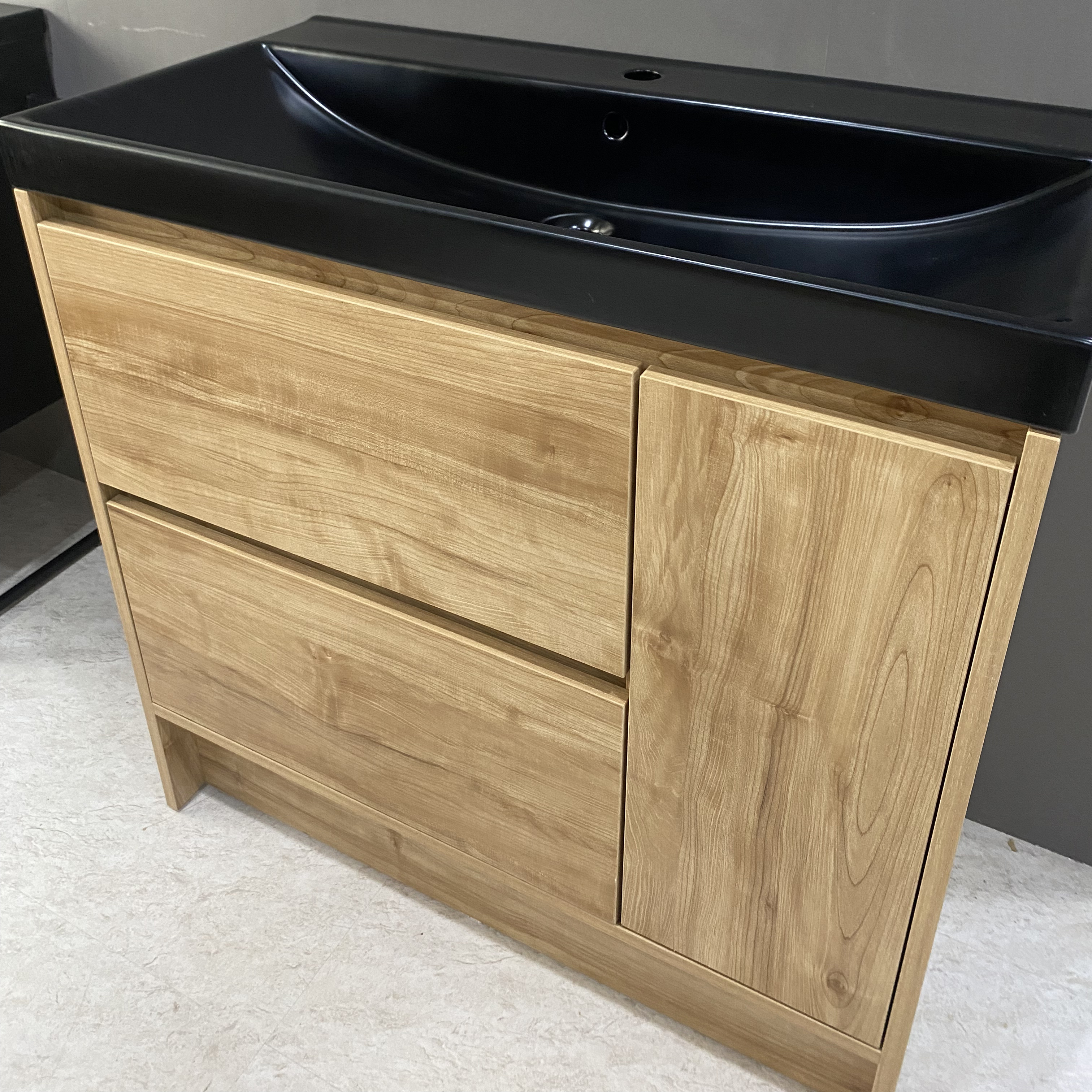 Custom Euro Style Freestanding Bathroom Vanity Cabinet Floor Mounted Wood Bathroom Vanity With Mirror floor moun