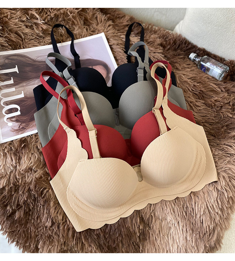 factory wholesale quality teen small breast bras breathable push up comfortable wireless seamless bra for girls