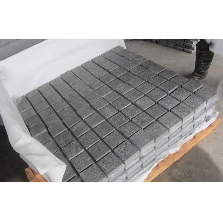 Wholesale Black Granite Cobblestone Red Paving Stone Granite Driveway Stone Cobblestone