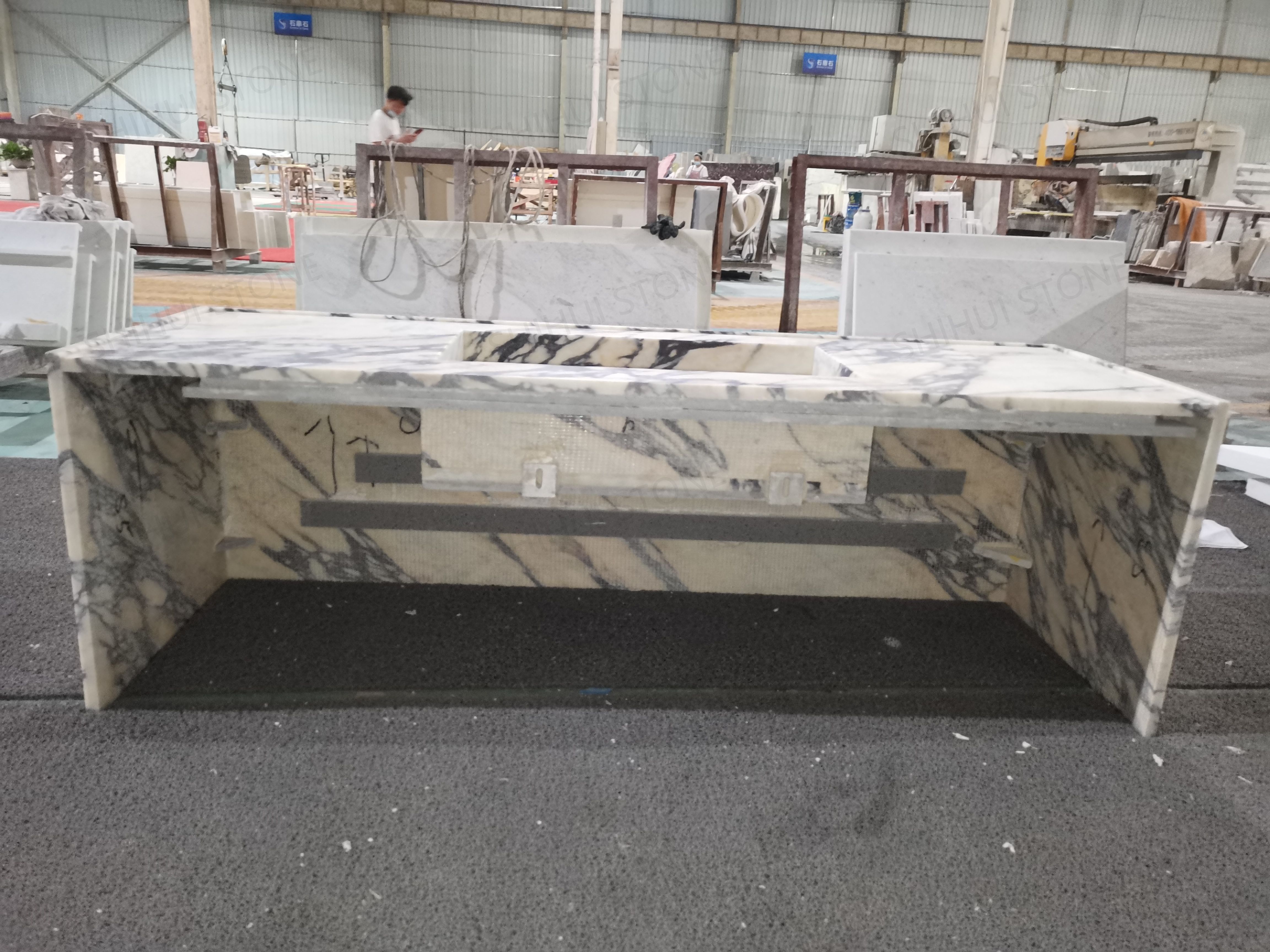 SHIHUI Customized Natural Stone Furniture Marble Fluted Side Wash Basin Calacatta Viola Marble Bathroom Vanity Countertop Sink